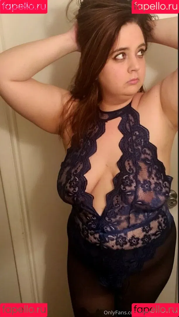 kelseypaige420 Onlyfans Photo Gallery 