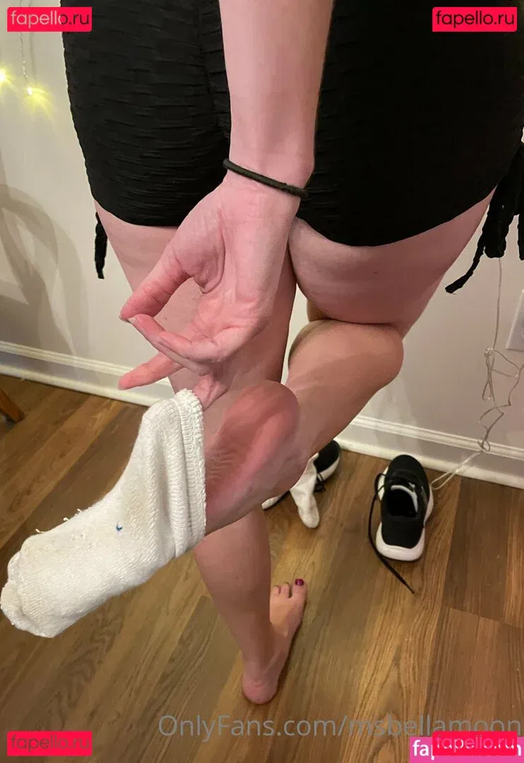 msbellamoon Onlyfans Photo Gallery 