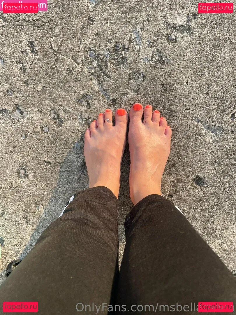 msbellamoon Onlyfans Photo Gallery 