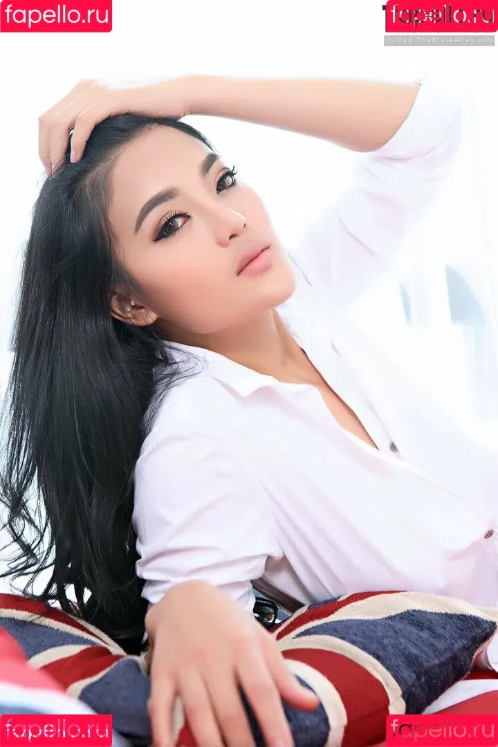 Noey Yanisa Onlyfans Photo Gallery 