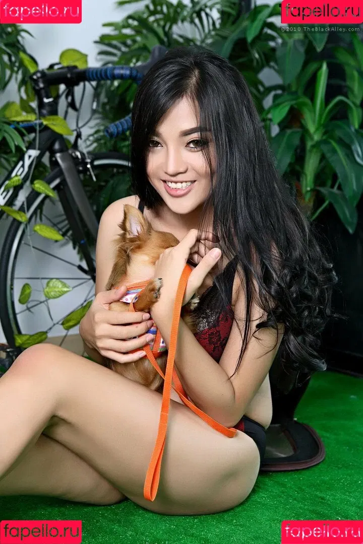 Noey Yanisa Onlyfans Photo Gallery 