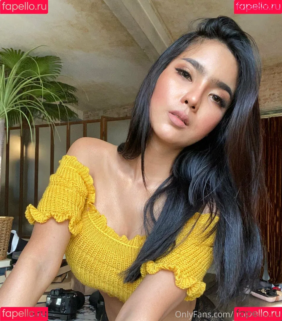 Noey Yanisa Onlyfans Photo Gallery 