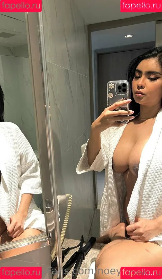 Noey Yanisa Onlyfans Photo Gallery 