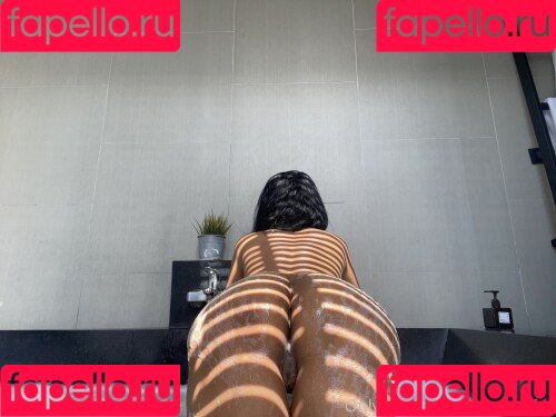 Noey Yanisa Onlyfans Photo Gallery 