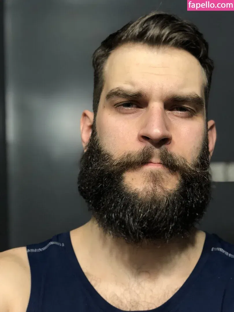 abeardedboy Onlyfans Photo Gallery 