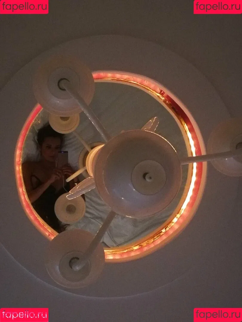 Nikoletta Ralli Onlyfans Photo Gallery 