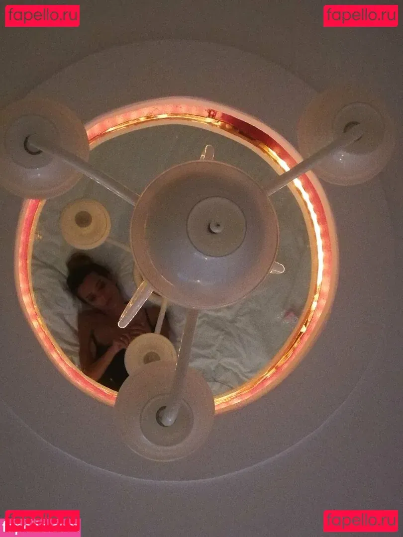 Nikoletta Ralli Onlyfans Photo Gallery 