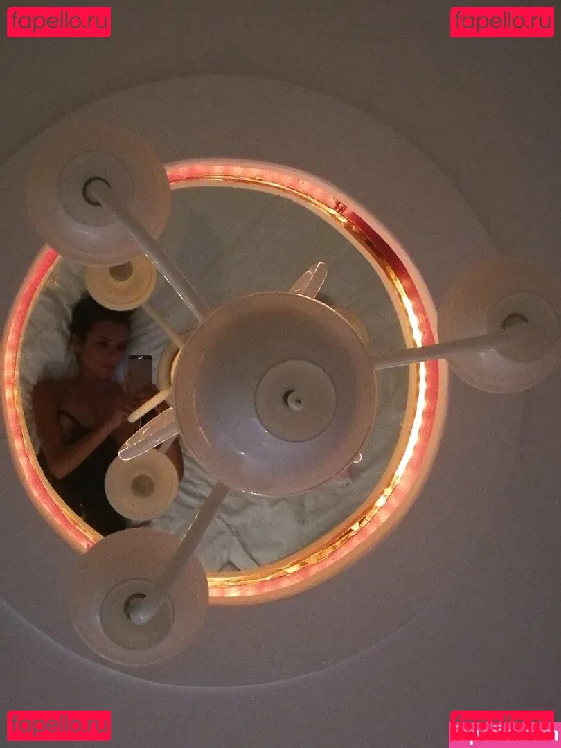 Nikoletta Ralli Onlyfans Photo Gallery 