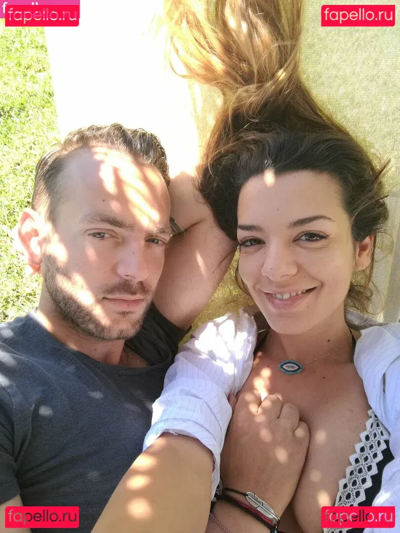 Nikoletta Ralli Onlyfans Photo Gallery 