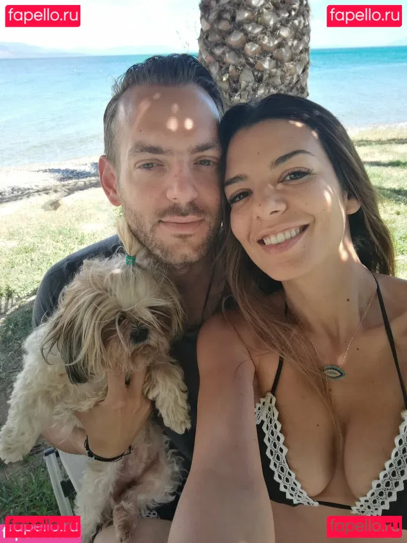 Nikoletta Ralli Onlyfans Photo Gallery 