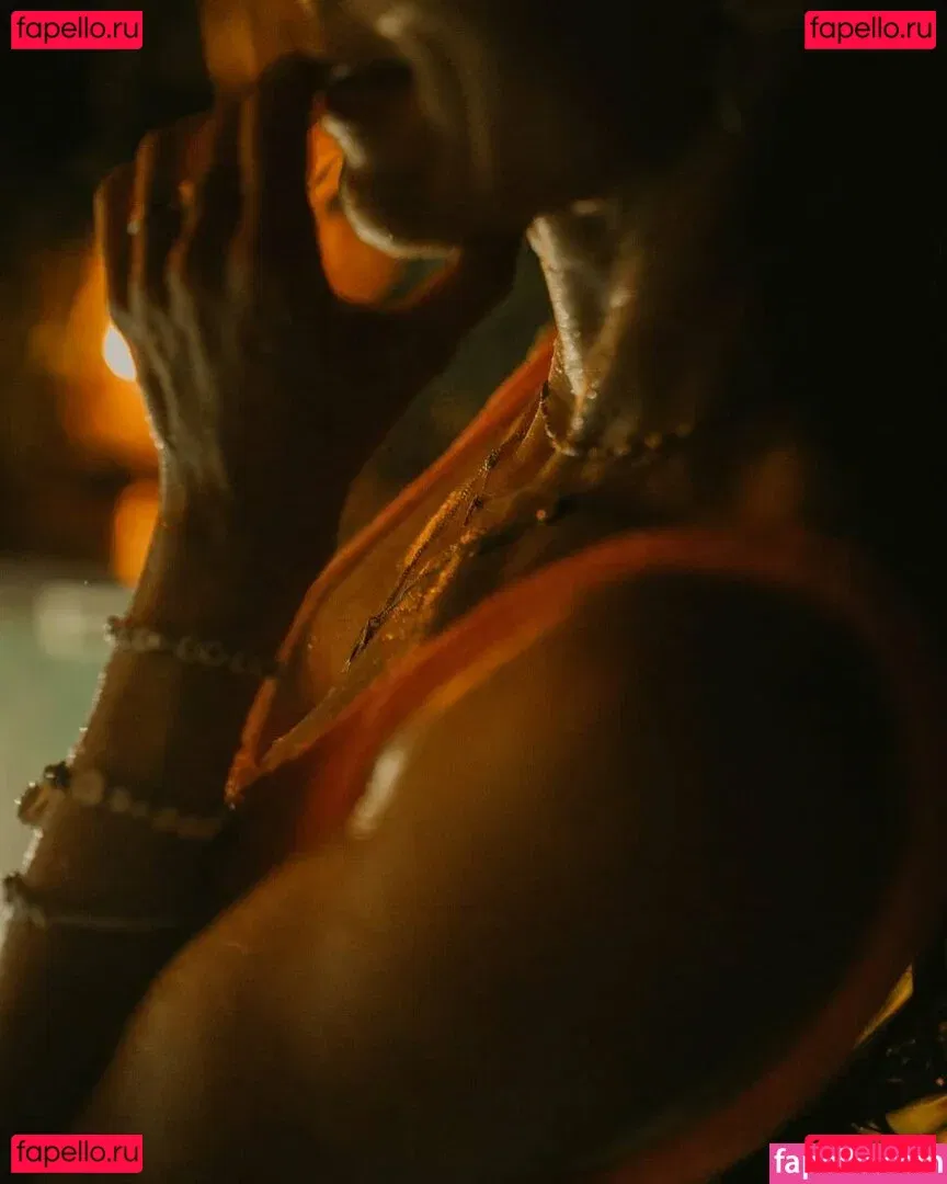 Annemarie Carpendale Onlyfans Photo Gallery 