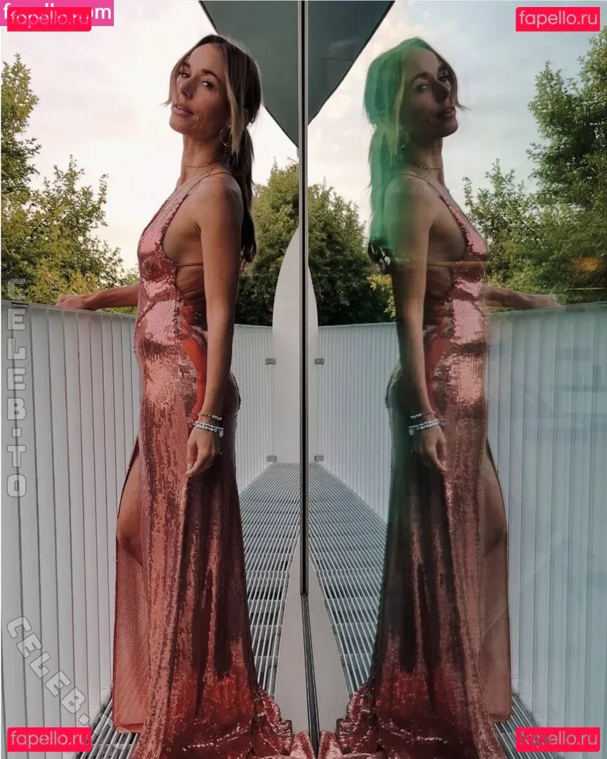 Annemarie Carpendale Onlyfans Photo Gallery 