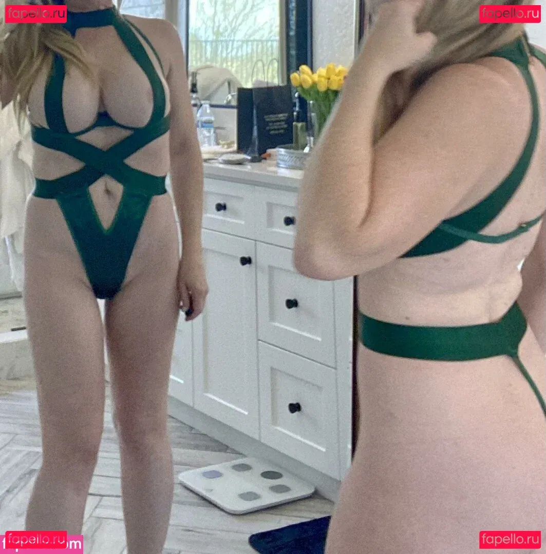 Hannah Hunter Onlyfans Photo Gallery 