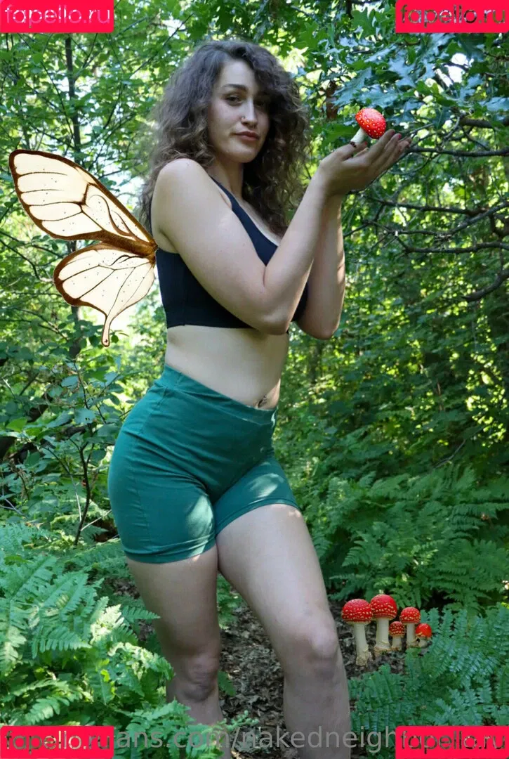 nerdyneighbor_tay Onlyfans Photo Gallery 
