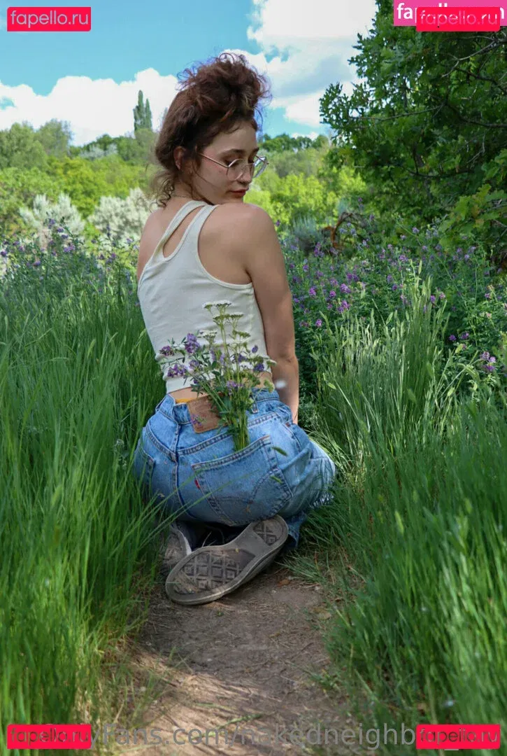 nerdyneighbor_tay Onlyfans Photo Gallery 