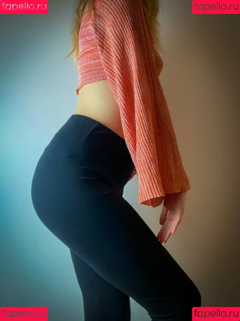 Kyra Wild Onlyfans Photo Gallery 