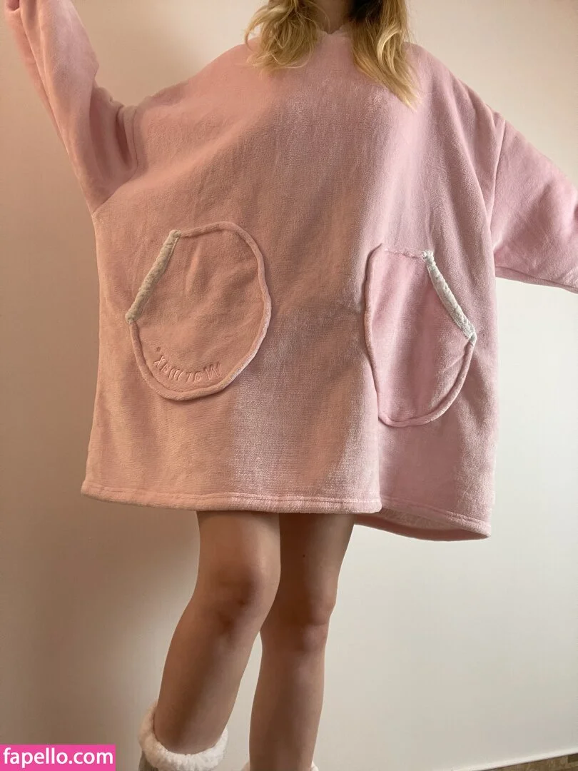 Kyra Wild Onlyfans Photo Gallery 