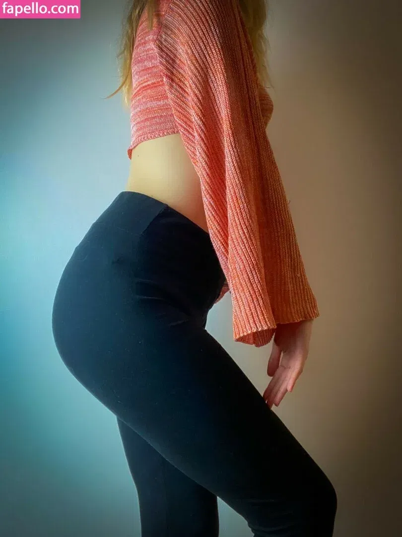 Kyra Wild Onlyfans Photo Gallery 