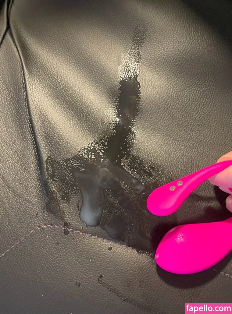 Kyra Wild Onlyfans Photo Gallery 