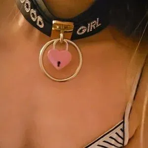 Kyra Wild Onlyfans Photo Gallery 