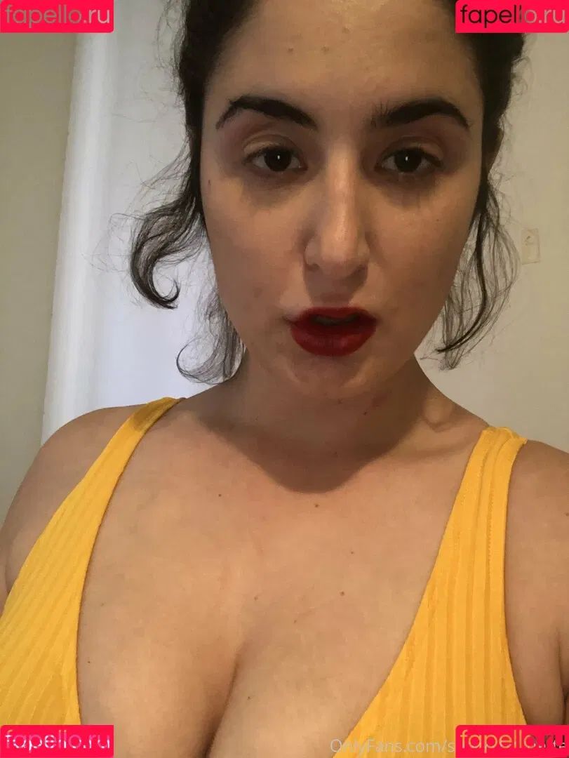 snarkybrunette Onlyfans Photo Gallery 