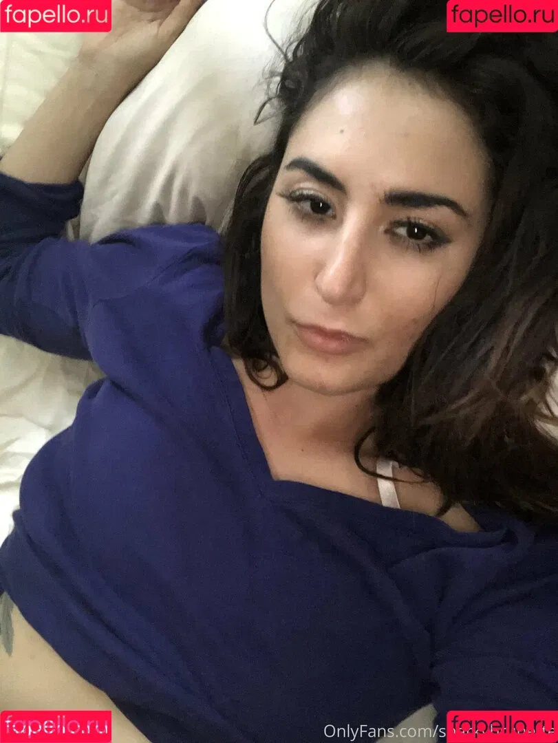 snarkybrunette Onlyfans Photo Gallery 