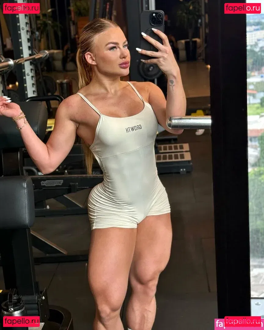 Leticia Sogiro Onlyfans Photo Gallery 