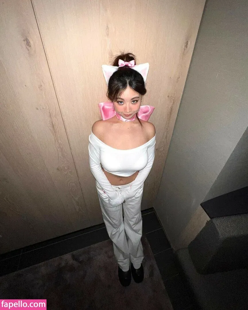 Pepperanyi Onlyfans Photo Gallery 