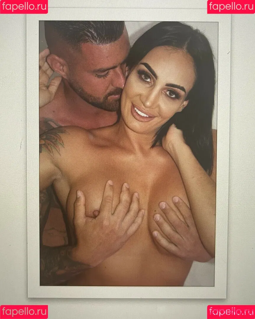 Hayley Vernon Onlyfans Photo Gallery 