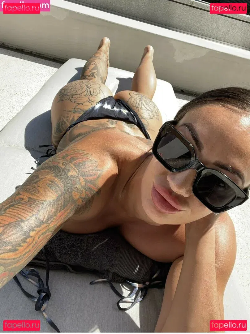 Hayley Vernon Onlyfans Photo Gallery 