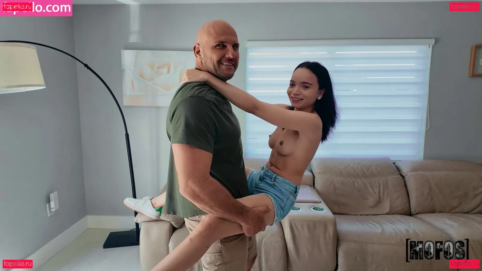 tinyselina Onlyfans Photo Gallery 