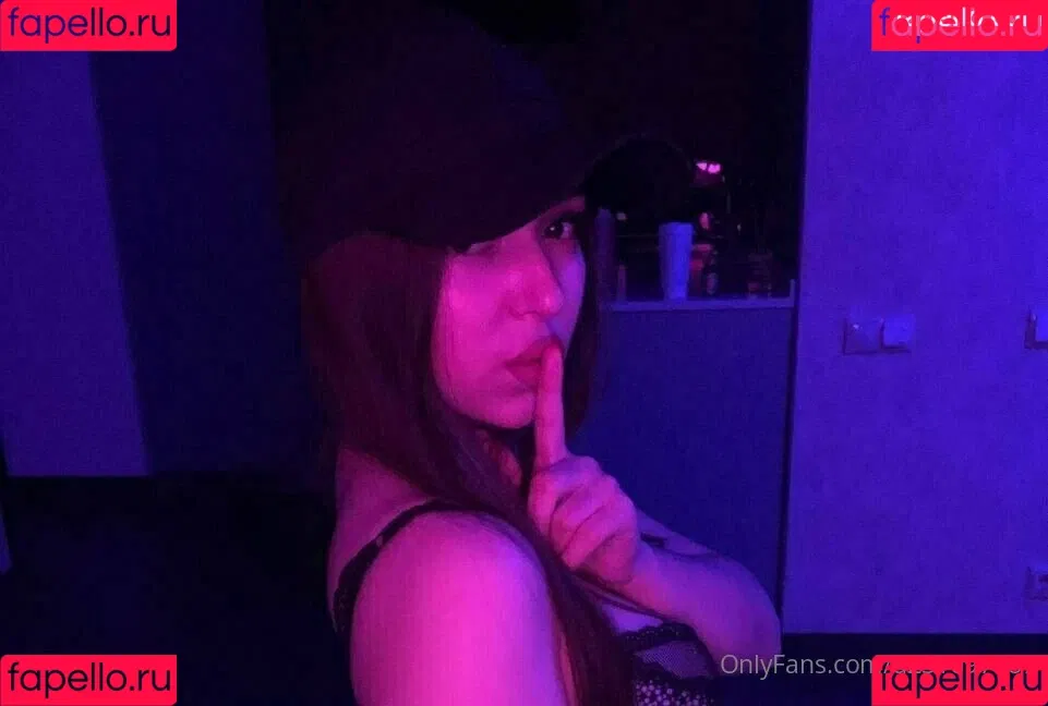 dolly_reed Onlyfans Photo Gallery 