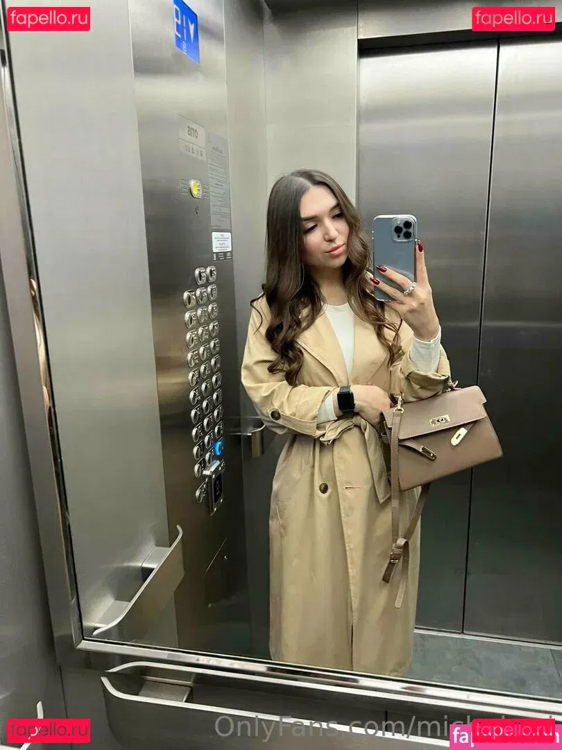 dolly_reed Onlyfans Photo Gallery 