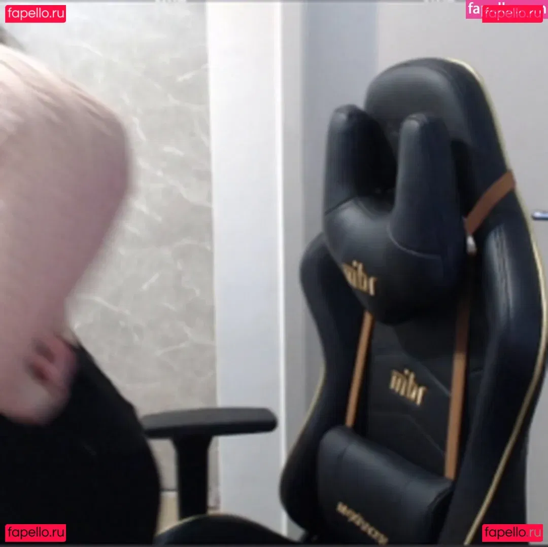 Carolzinha Onlyfans Photo Gallery 