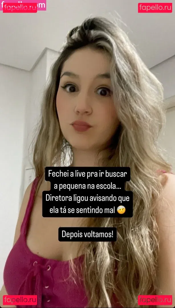 Carolzinha Onlyfans Photo Gallery 