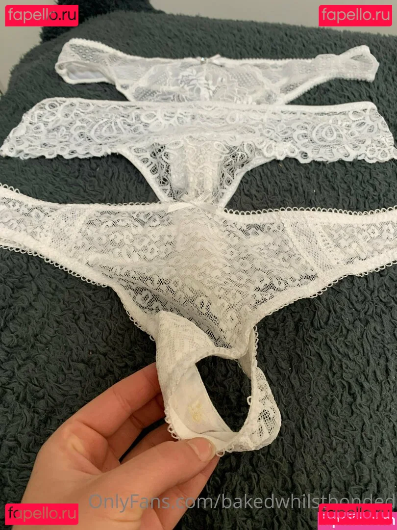 Bakedwhilstbonded Onlyfans Photo Gallery 