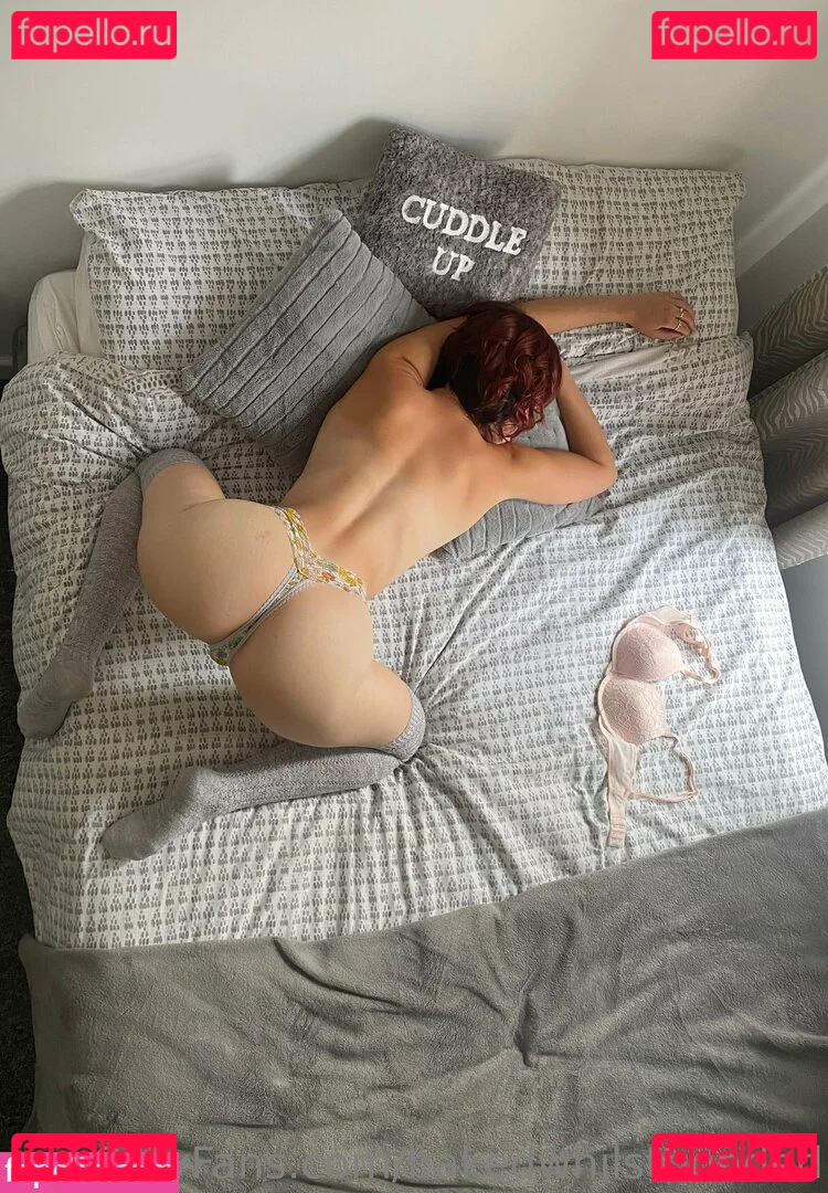 Bakedwhilstbonded Onlyfans Photo Gallery 