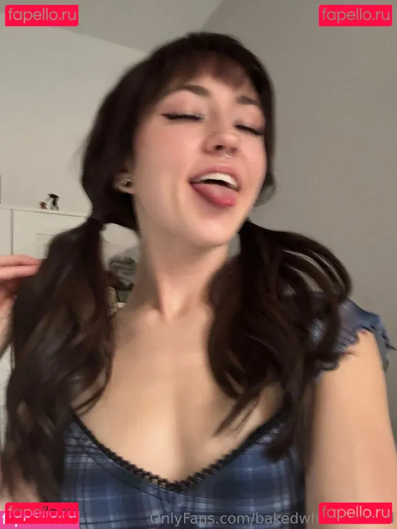 Bakedwhilstbonded Onlyfans Photo Gallery 