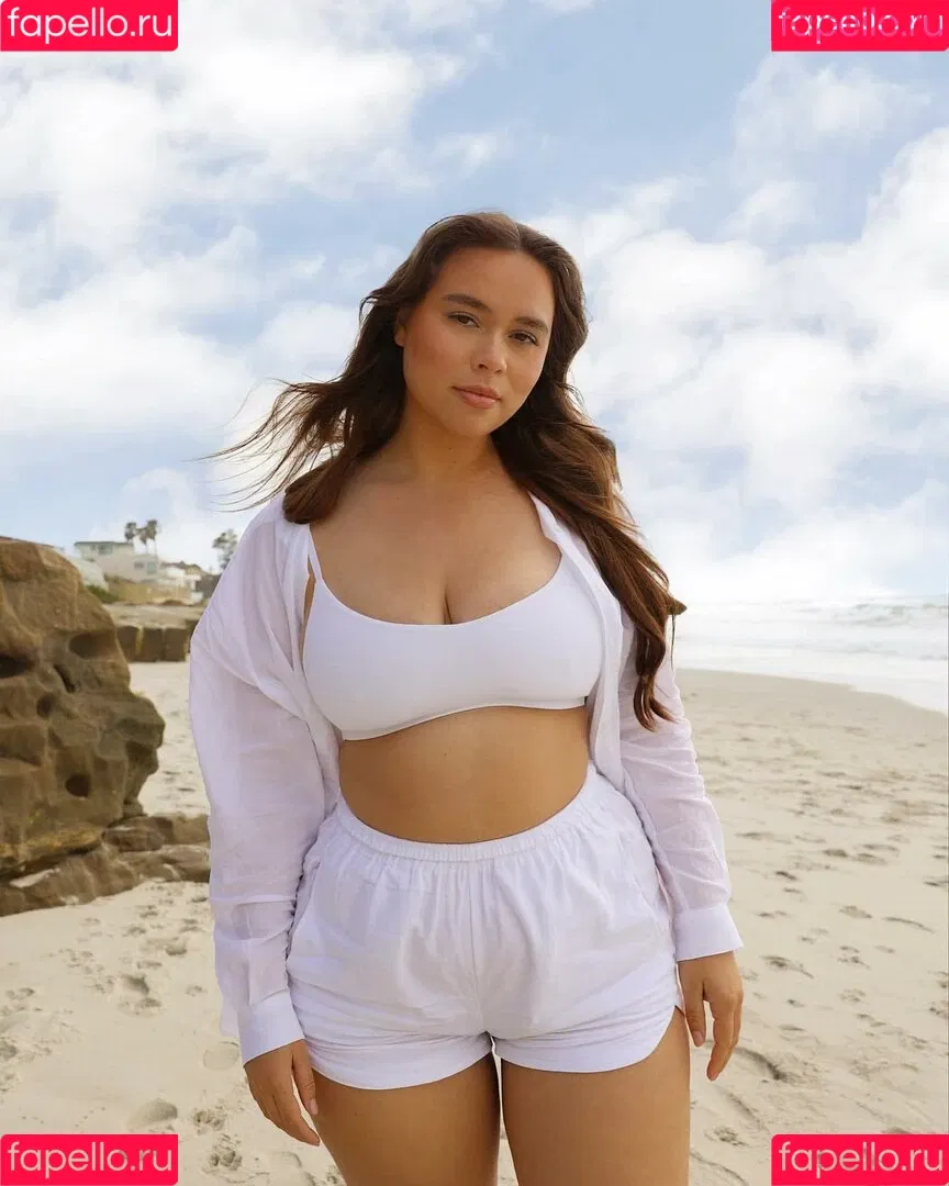 Venezia Cruz Onlyfans Photo Gallery 