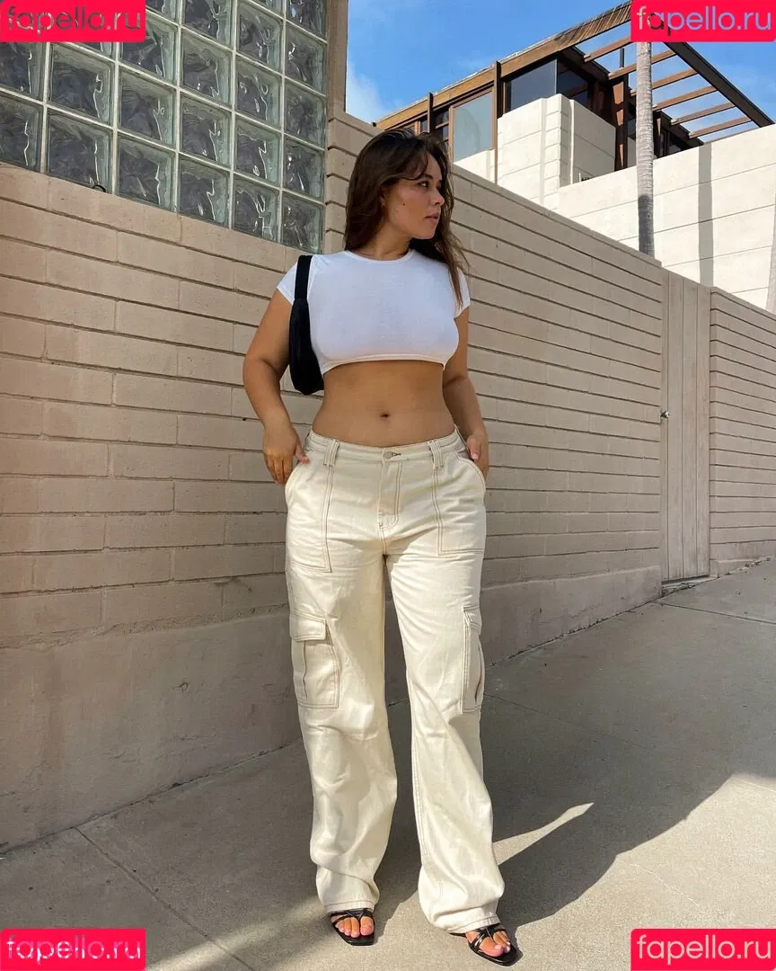 Venezia Cruz Onlyfans Photo Gallery 