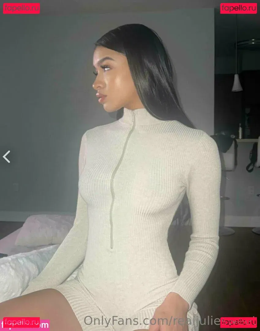 realjuliesweet Onlyfans Photo Gallery 