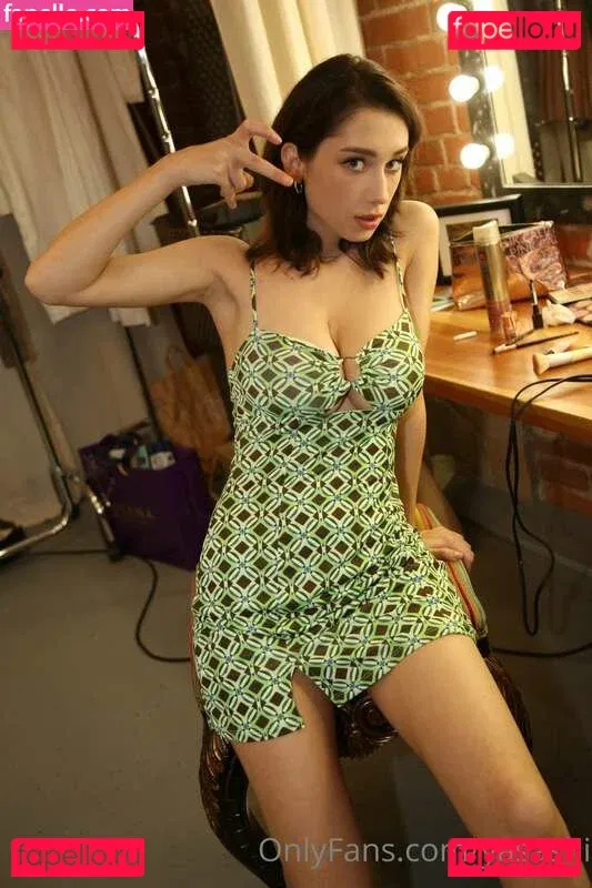 Rima_Yasashi Onlyfans Photo Gallery 