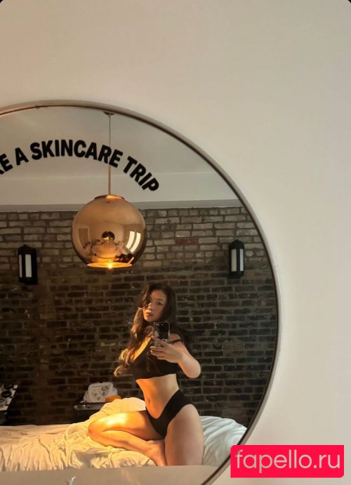 _estherng Nude Onlyfans Photo 10