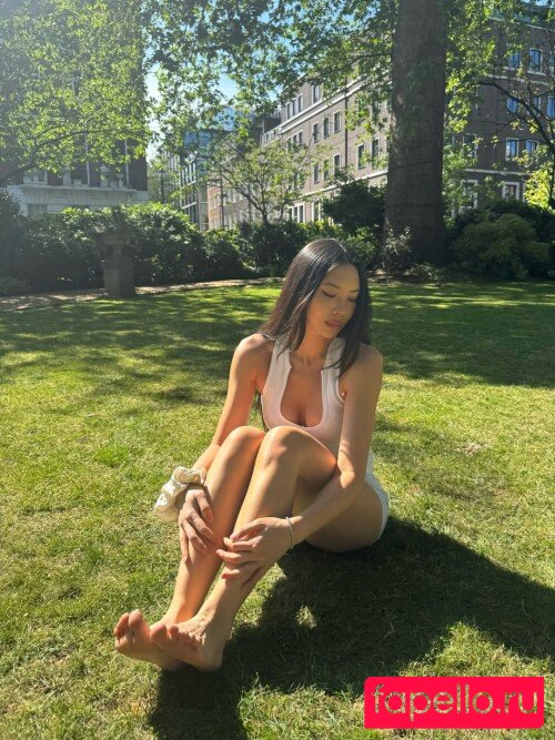 _estherng Nude Onlyfans Photo 7