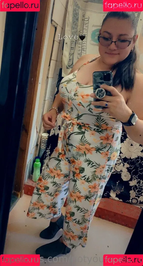 notyourqueen86 Onlyfans Photo Gallery 