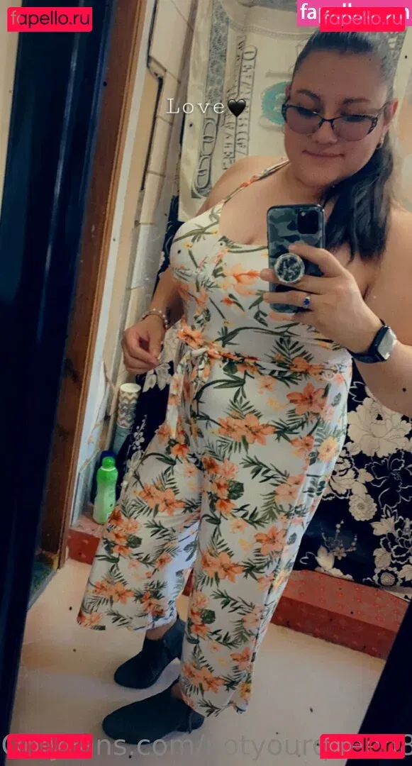 notyourqueen86 Onlyfans Photo Gallery 