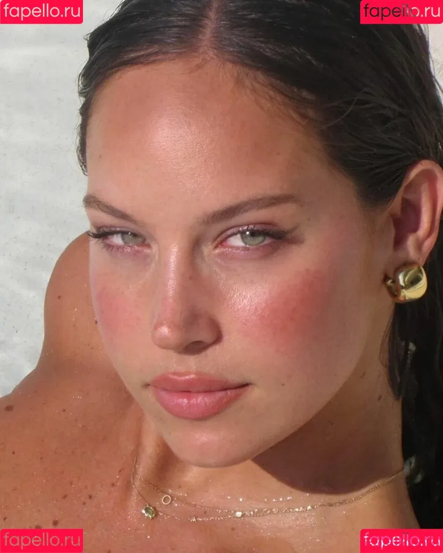 Olivia Mathers Onlyfans Photo Gallery 