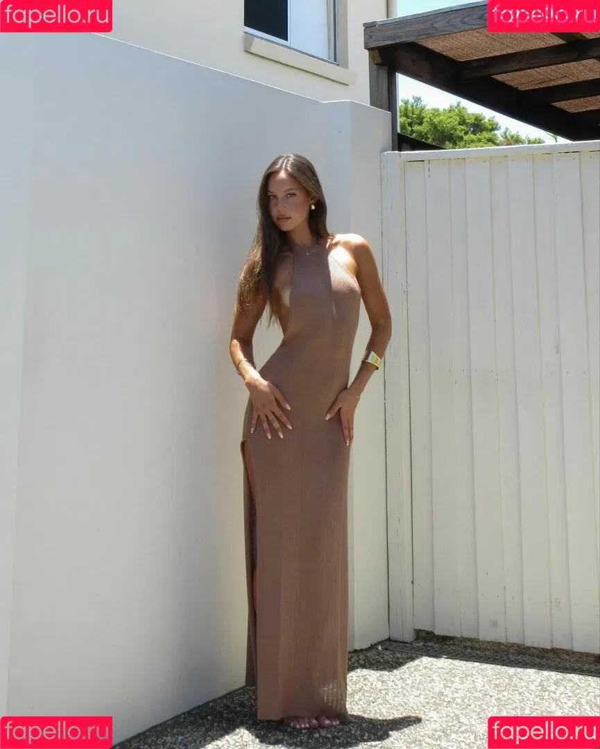 Olivia Mathers Onlyfans Photo Gallery 