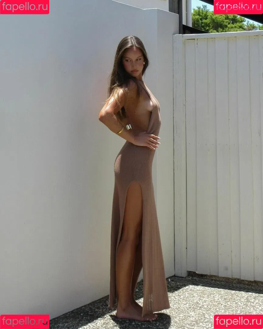 Olivia Mathers Onlyfans Photo Gallery 