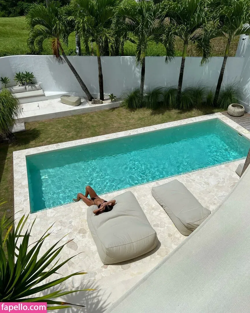 Olivia Mathers Onlyfans Photo Gallery 